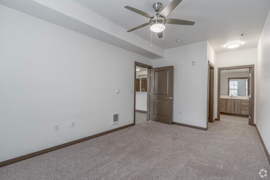 More Photos Of 6523 NE Cherry Dr, Hillsboro Apartments For Lease