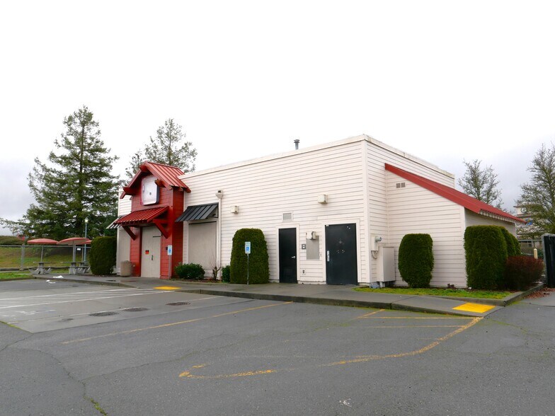 Primary Photo Of 1280 W Washington St, Sequim General Retail For Sale
