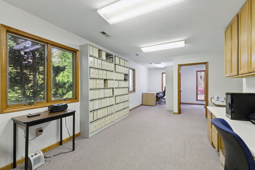 More Photos Of 141 Tryon Rd, Rutherfordton Healthcare For Lease