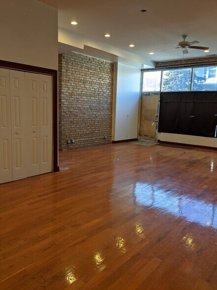 More Photos Of 2101-2107 N Pulaski Rd, Chicago Apartments For Lease