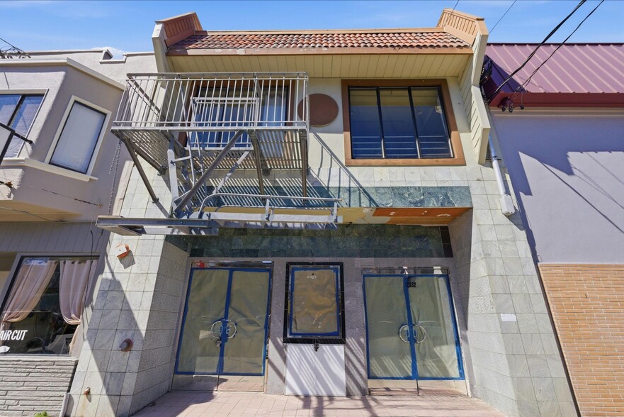 More Photos Of 2332-2334 Clement St, San Francisco Restaurant For Lease