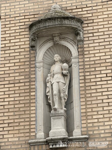 More Photos Of 3608 Euclid Ave, Cleveland Office Residential For Lease