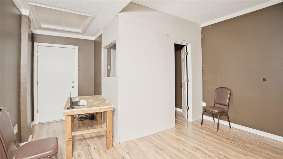 More Photos Of 761 Deer Park Ave, North Babylon Storefront For Lease