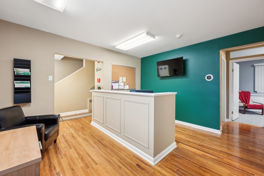 More Photos Of 41 Kings Hwy N, Cherry Hill Medical For Sale