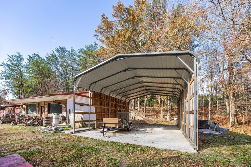 More Photos Of 11882 New Highway 68, Tellico Plains Storefront Retail Office For Sale