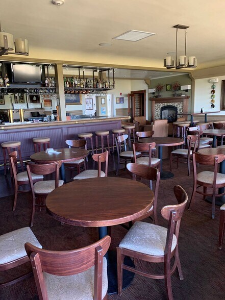 More Photos Of 850 Lamont Ave, Novato Restaurant For Lease