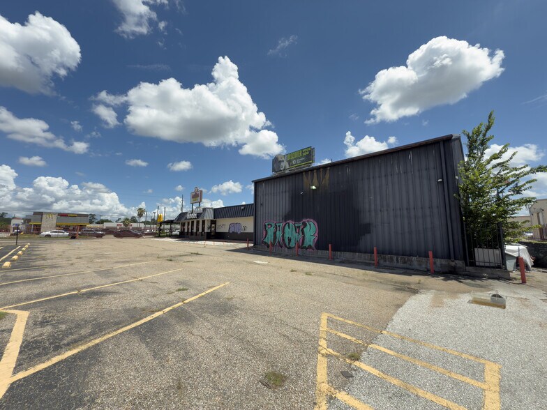 More Photos Of 2427 FM 1960 Rd W, Houston Restaurant For Sale