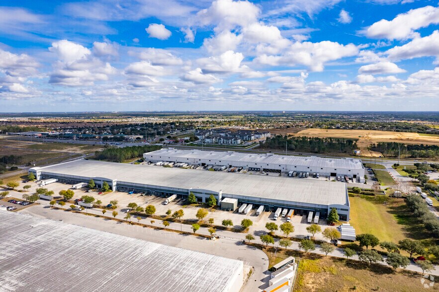 More Photos Of 245 Deen Still Rd, Davenport Warehouse For Lease