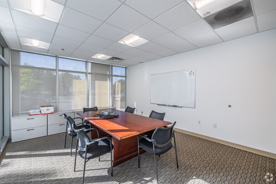 More Photos Of 2310 Charleston Regional Pky, Charleston Distribution For Lease