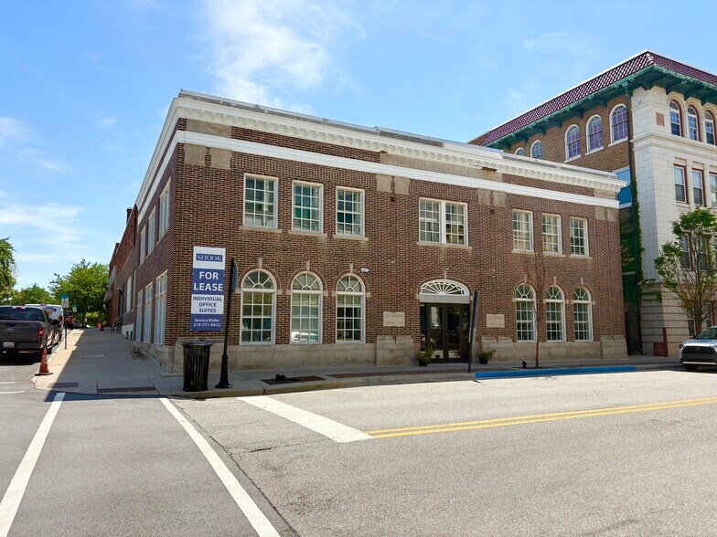 More Photos Of 221 N 6th St, Lafayette Office Residential For Lease