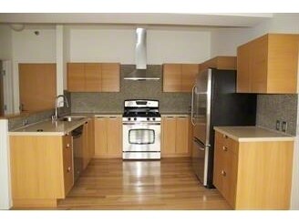 More Photos Of 8 Brooks Ave, Venice Apartments For Lease
