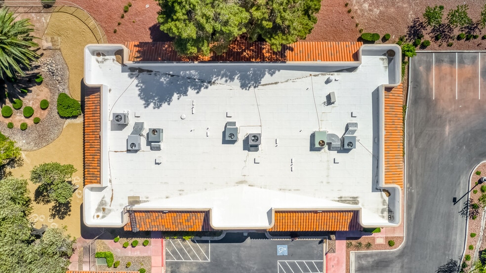 More Photos Of 1500 W Sunset Rd, Henderson Office For Lease