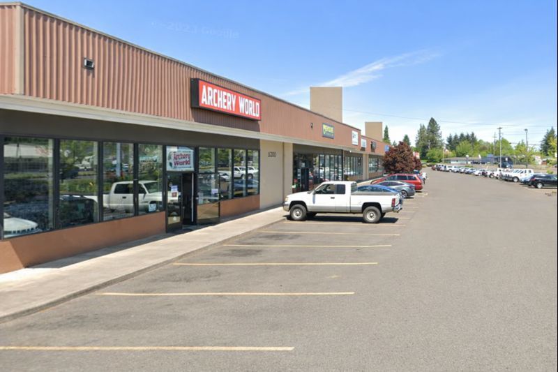 More Photos Of 6300 NE St James Rd, Vancouver Flex For Lease