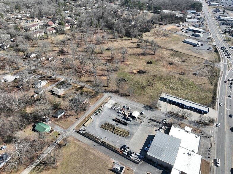 More Photos Of 1136 S Wall St, Calhoun Land For Sale