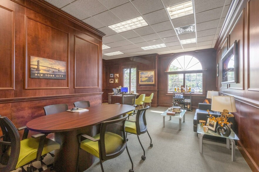 More Photos Of 161 Mckinley St, Closter Office For Sale