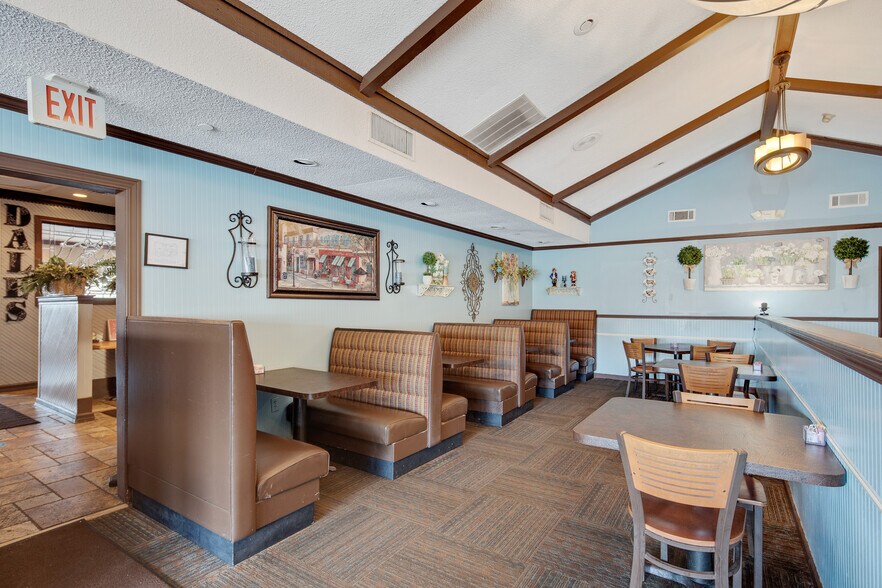 More Photos Of 1226 Main St, Southaven Restaurant For Sale