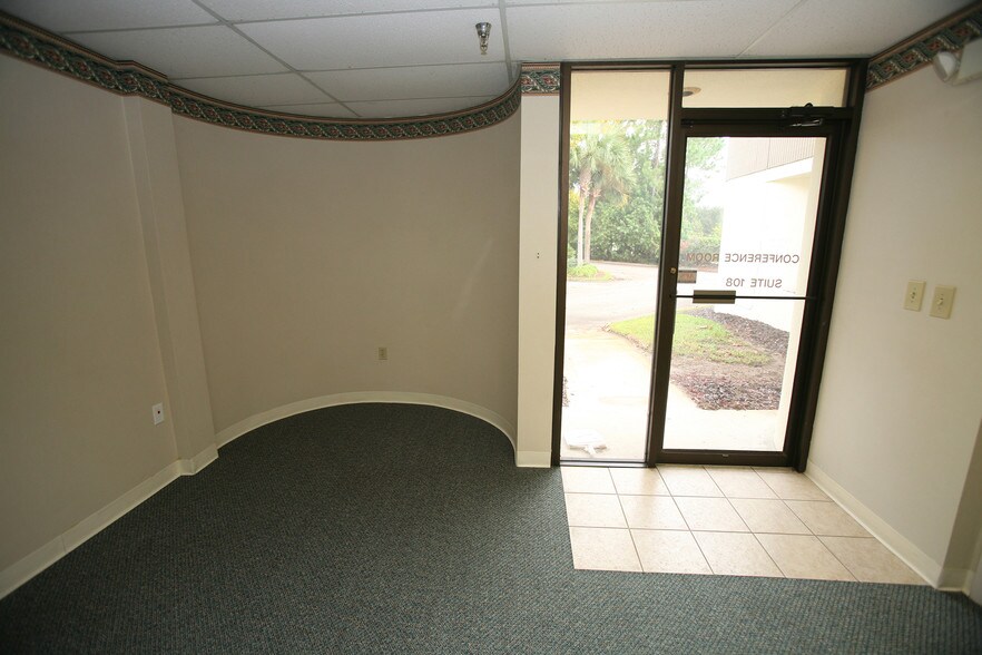 More Photos Of 1901 Mason Ave, Daytona Beach Medical For Lease