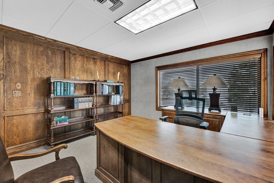 More Photos Of 340 Rosewood Ave, Camarillo Medical For Sale