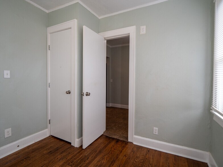 More Photos Of 1000 NE 19th St, Oklahoma City Multifamily For Sale