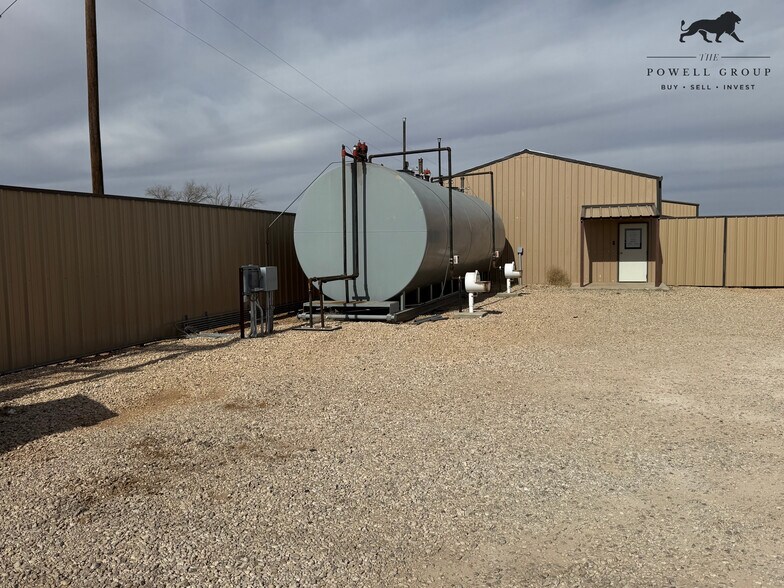 More Photos Of 1164 FM 211, New Home Warehouse For Sale