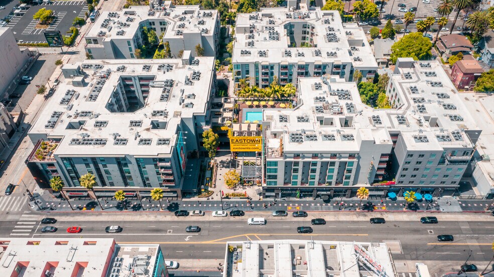 More Photos Of 6201 Hollywood Blvd, Hollywood Apartments For Lease