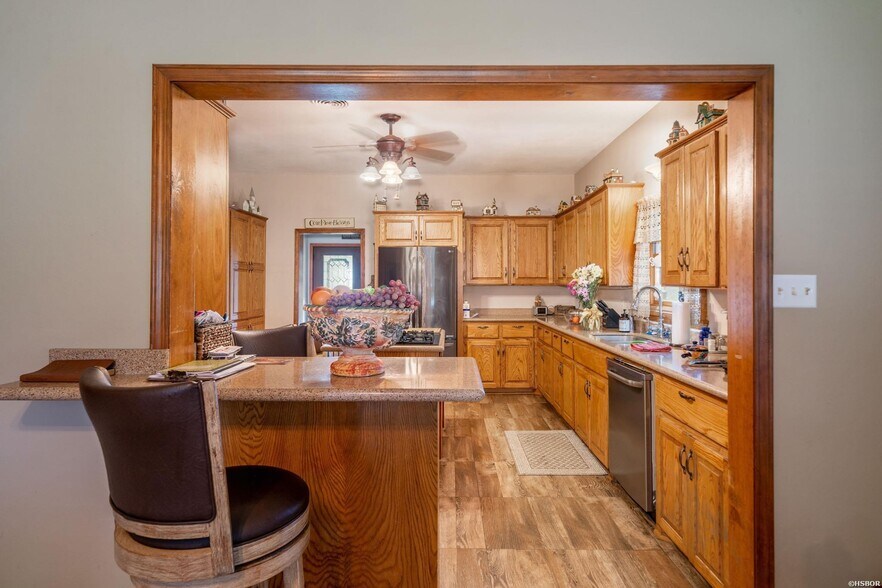 More Photos Of 389 HWY 174, Hope Specialty For Sale