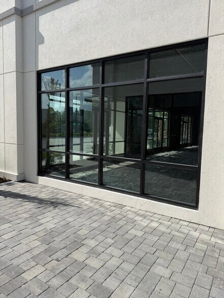 More Photos Of 2535 Ocoee Apopka Rd, Apopka General Retail For Lease