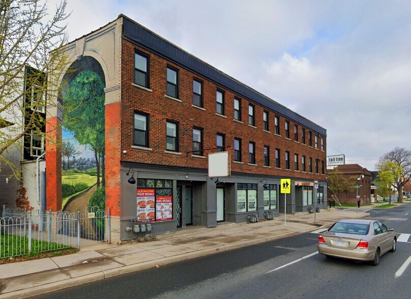 More Photos Of 1000-1016 King St E, Hamilton Apartments For Lease