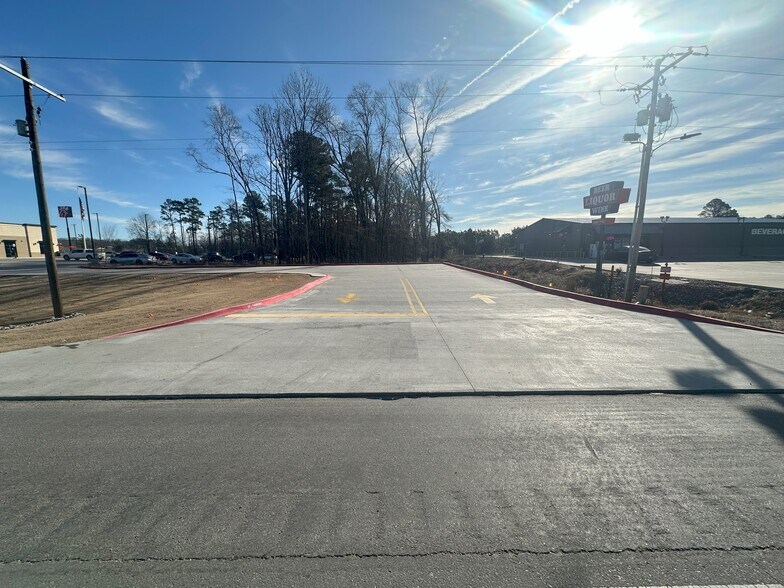 More Photos Of 5703 S Olive St, Pine Bluff Land For Lease