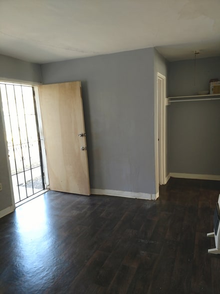 More Photos Of 690 Cameron M Alexander Blvd NW, Atlanta Multifamily For Sale