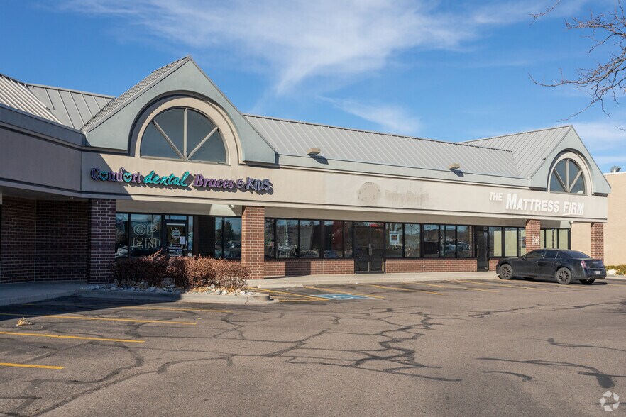 More Photos Of 8181 S Quebec St, Centennial Storefront For Lease