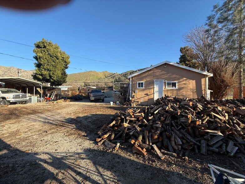 More Photos Of 3925 Lake Isabella Blvd, Bodfish General Retail For Sale