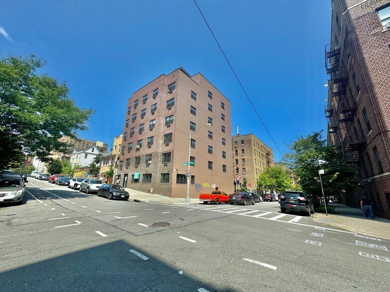 More Photos Of 27 Buchanan Pl, Bronx Apartments For Sale