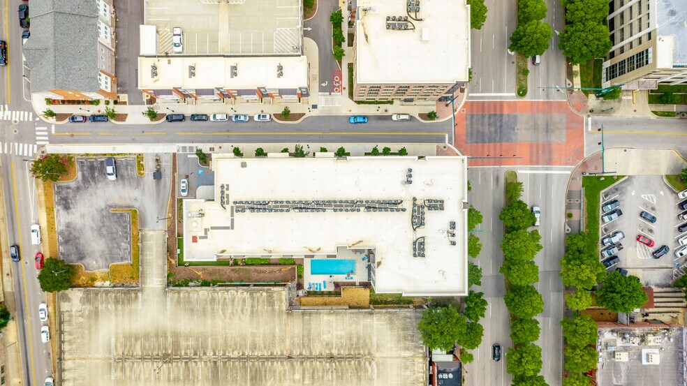 More Photos Of 355 Walnut St, Chattanooga Apartments For Lease