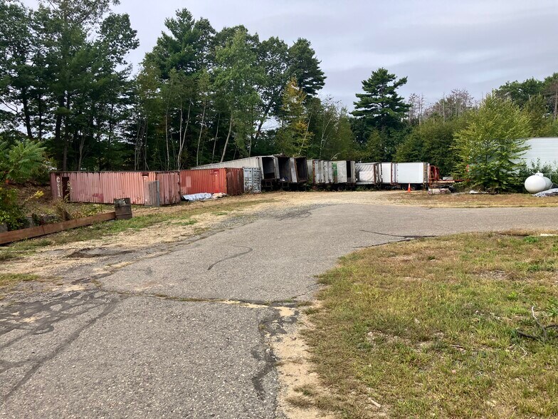 More Photos Of 185 Lafayette Rd, North Hampton Warehouse For Lease