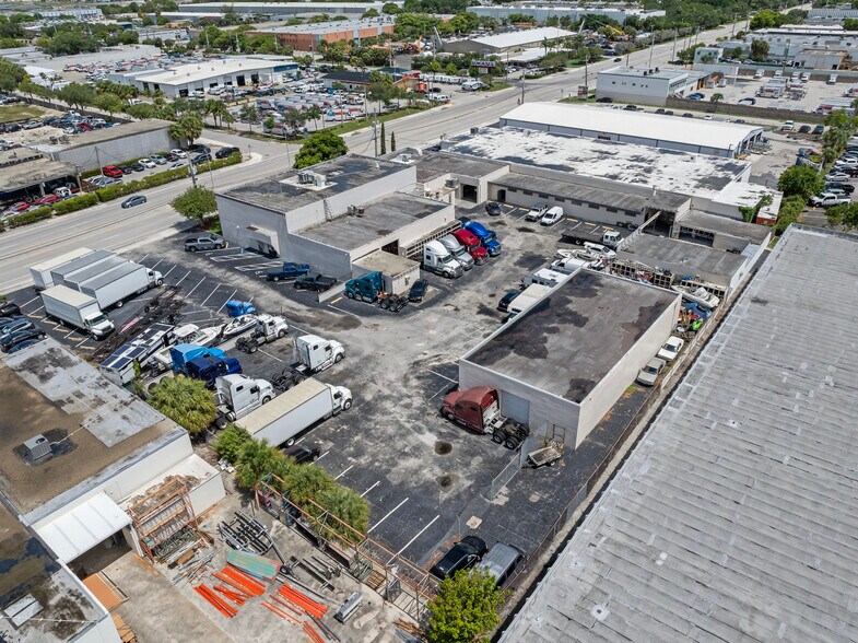 More Photos Of 950 SW 12th Ave, Pompano Beach Manufacturing For Lease