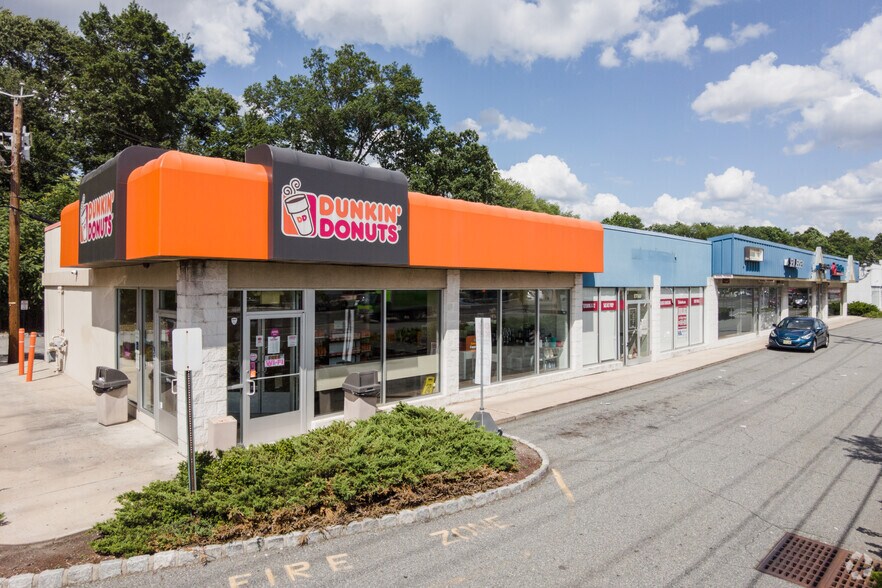 Primary Photo Of 175 W State Route 4, Paramus Freestanding For Lease
