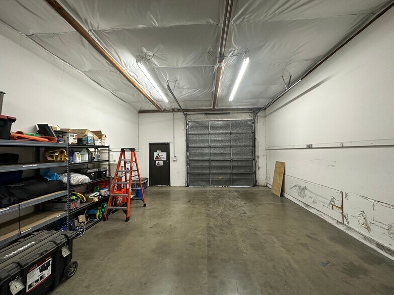 More Photos Of 7083 Commerce Cir, Pleasanton Warehouse For Lease