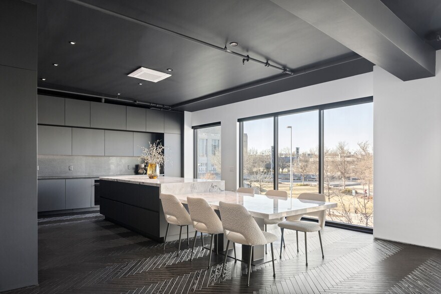 More Photos Of 518 Colcord Dr, Oklahoma City Storefront Retail Residential For Sale