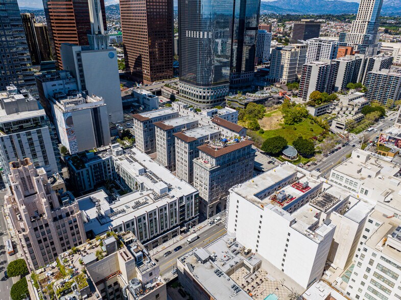 More Photos Of 417 S Hill St, Los Angeles Office For Sale