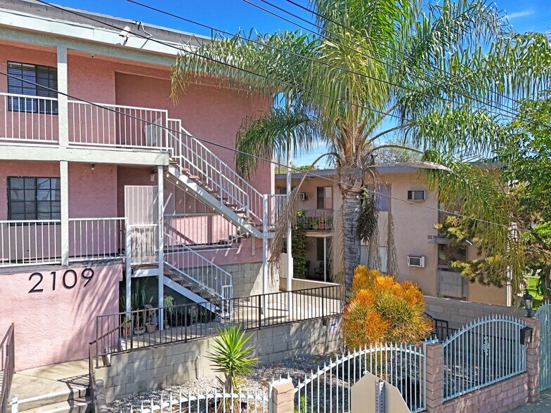 More Photos Of 2109 Manitou Ave, Los Angeles Apartments For Sale