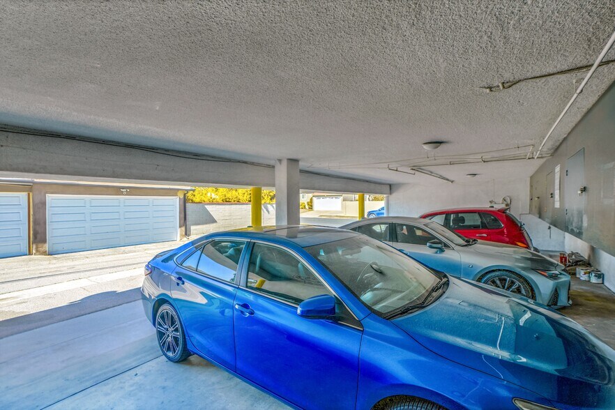 More Photos Of 1799 N Hollywood Way, Burbank Apartments For Sale