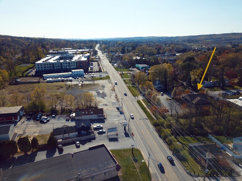 More Photos Of 519 Lancaster Ave, Malvern Office For Sale
