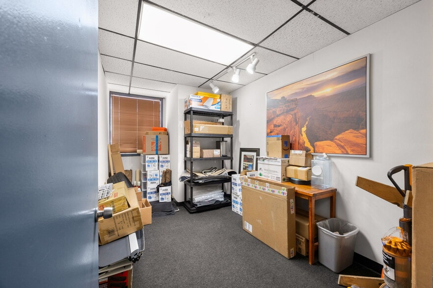More Photos Of 630-640 S Glassell St, Orange Office For Sale