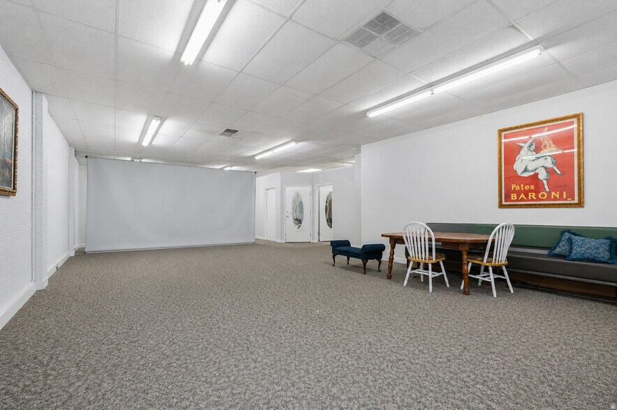 More Photos Of 55 S State St, Preston General Retail For Sale
