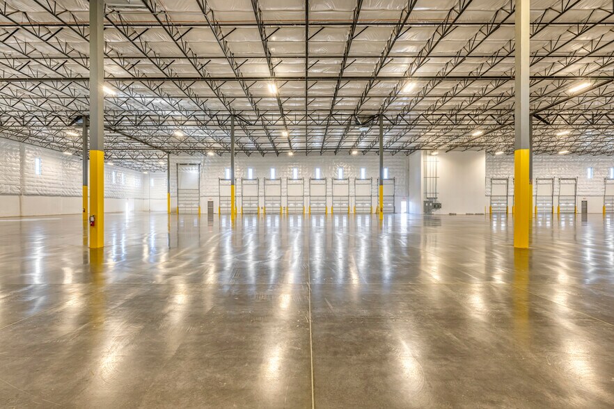 More Photos Of 12730 N Dysart Rd, El Mirage Warehouse For Sale