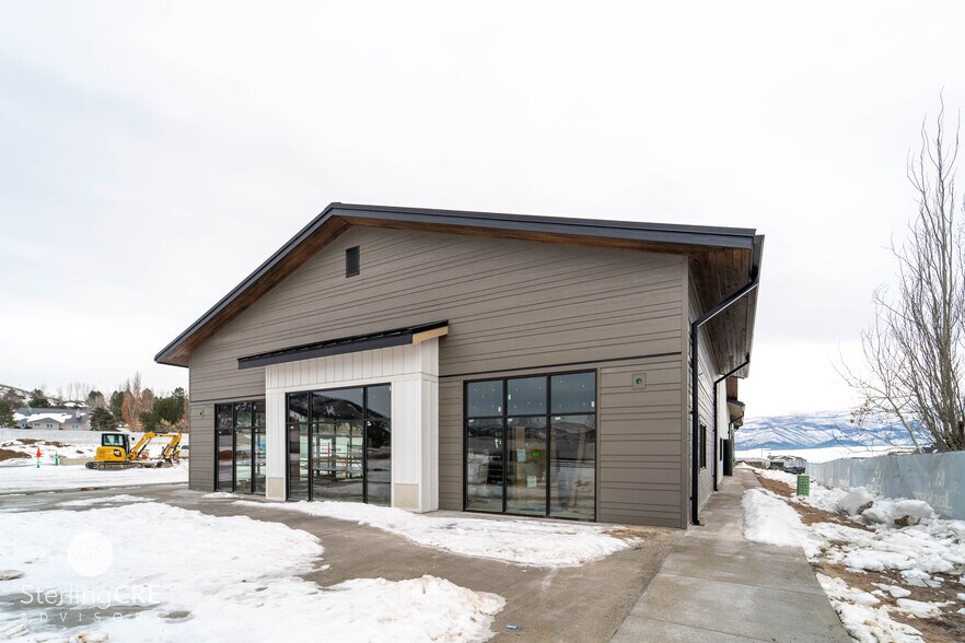 More Photos Of 6995 Linda Vista Blvd, Missoula Storefront For Lease