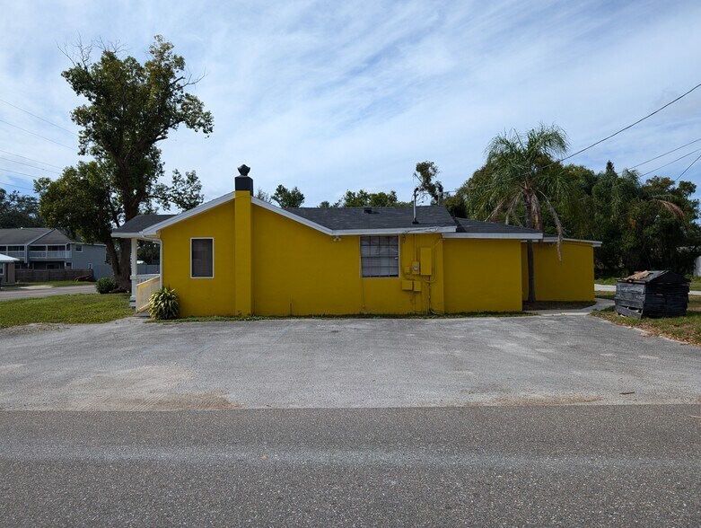 More Photos Of 1901 W Sligh Ave, Tampa Office For Sale