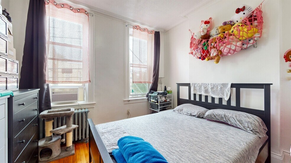 More Photos Of 603 11th St, Union City Apartments For Sale