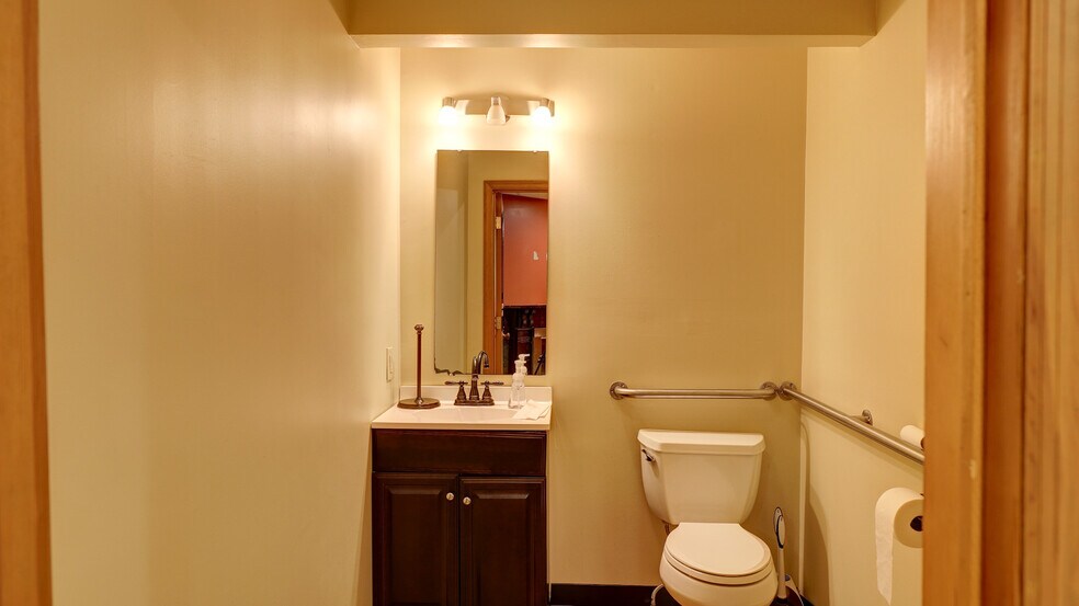 More Photos Of 1234 N Water St, Decatur Office For Sale